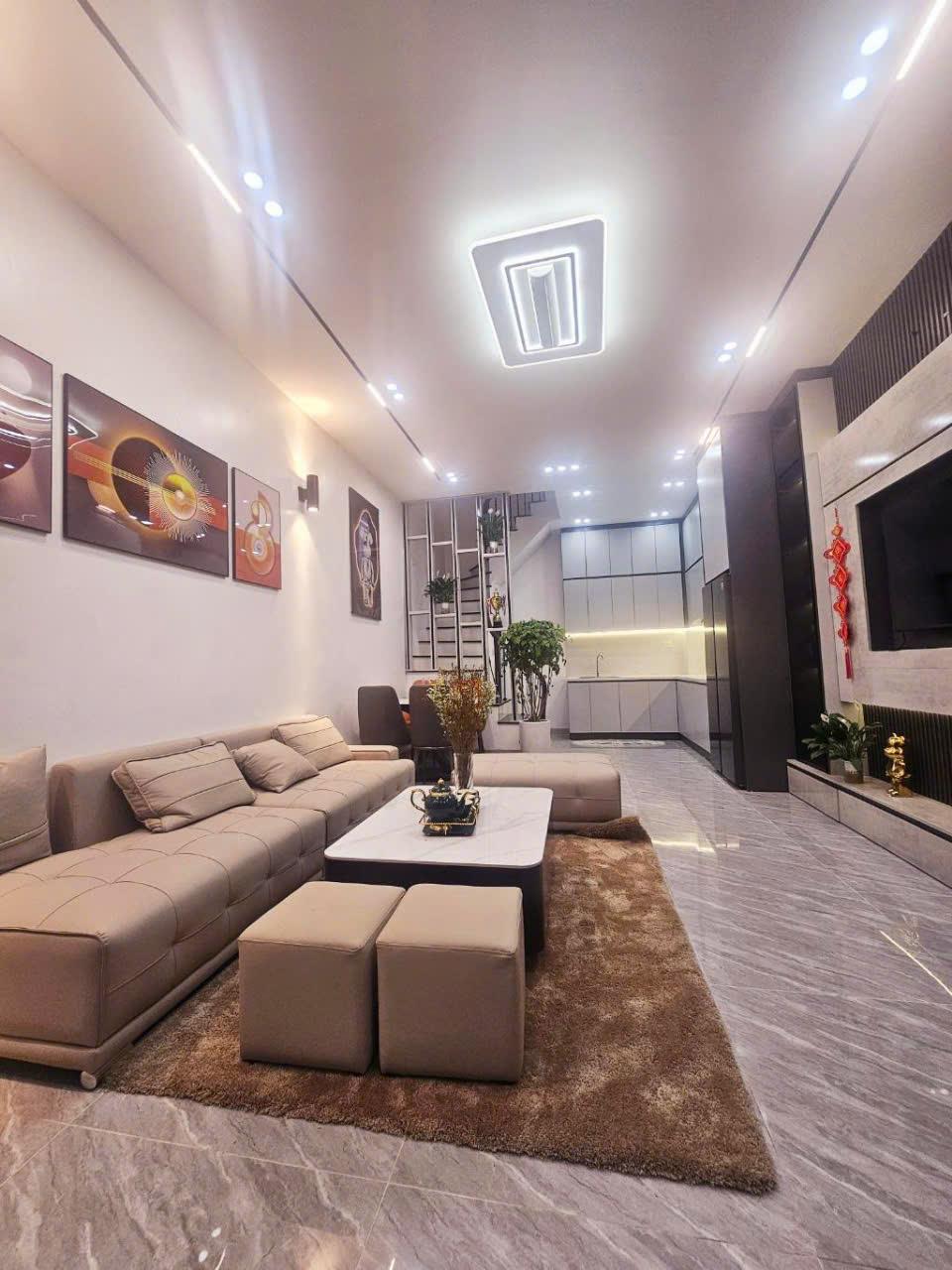 Bán nhà 4 tầng 45m² Trương Định, Tân Mai - 6.9 tỷ - Full nội thất