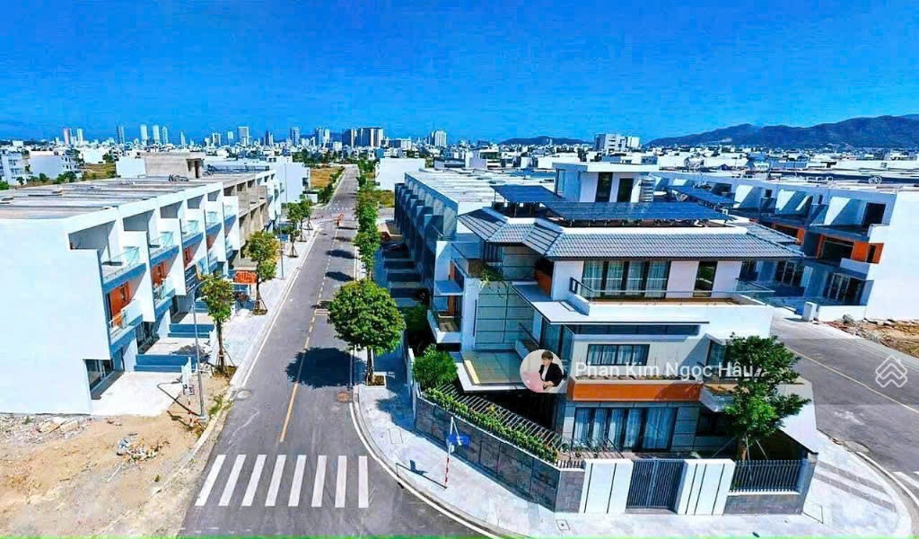 Bán Nhà Liền Kề Khu Đô Thị Mới Tại Nha Trang - Cách Biển - Tháp Trầm Hương 2km. 2