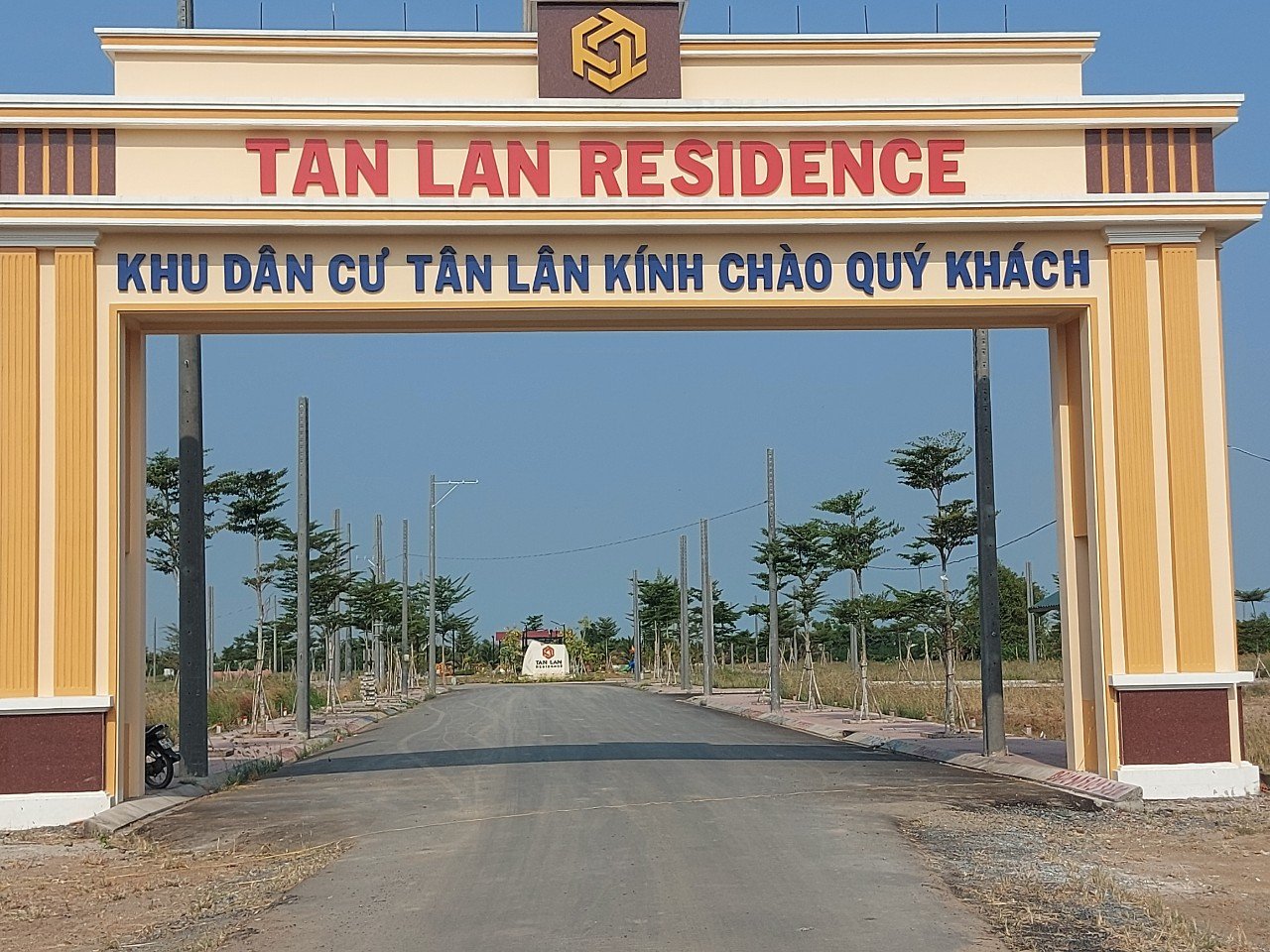 Nền đẹp view công viên 64m2 kdc Tân Lân Residence giá đầu tư 780tr bán gấp