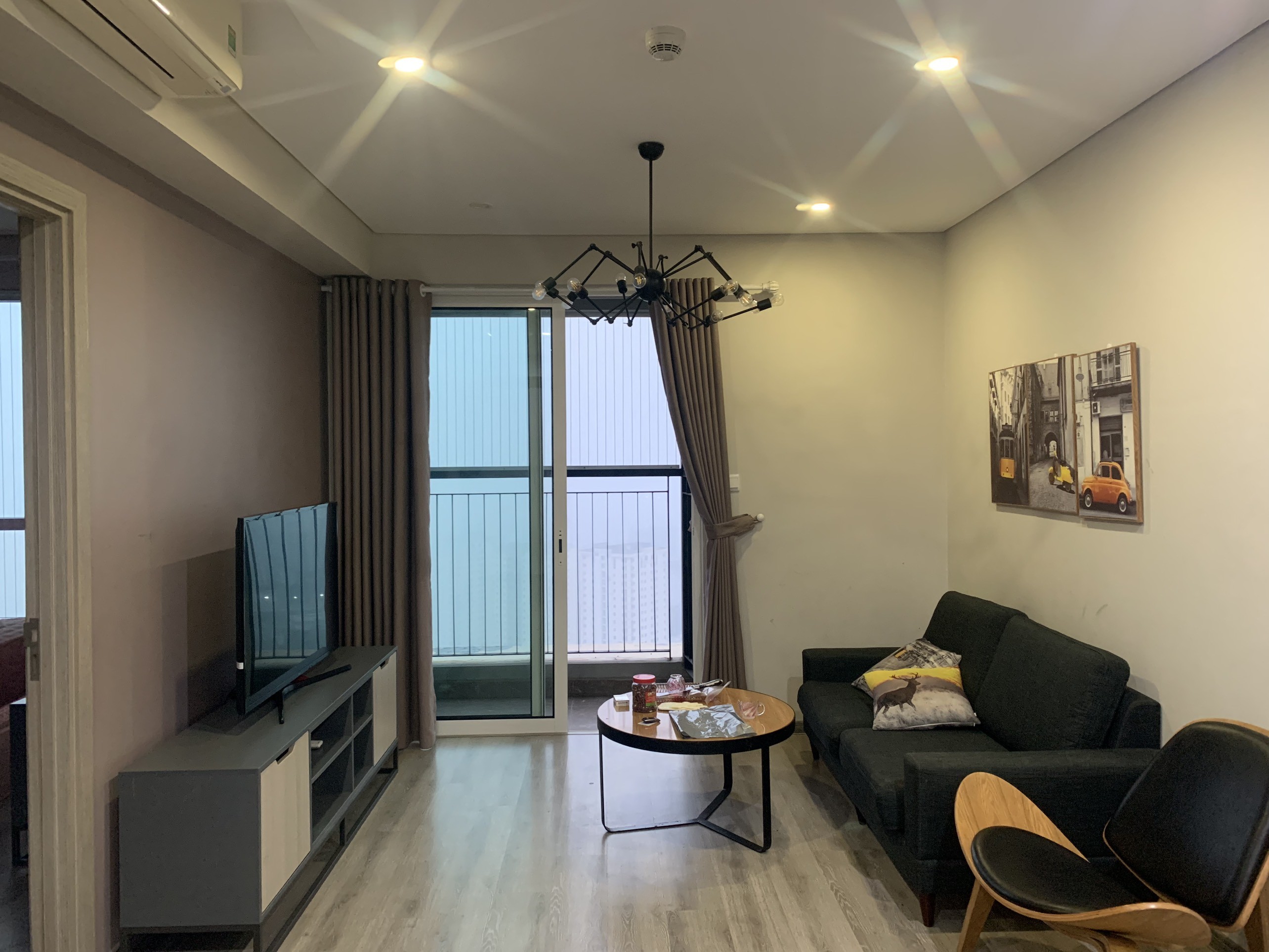 BÁN CĂN 2PN rộng 81m2 TẠI SEASONS AVENUE - MỖ LAO