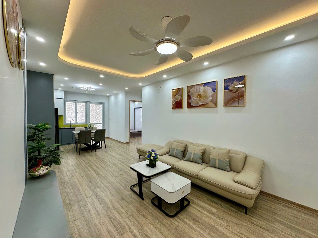 Chung cư Thanh Hà Chính chủ gửi bán căn 2 ngủ rộng rãi, đầy đủ đồ