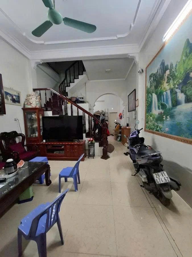 Cần bán Nhà mặt tiền đường Yên Bình, Phường Phúc La, Diện tích 45m², Giá 14.4 Tỷ