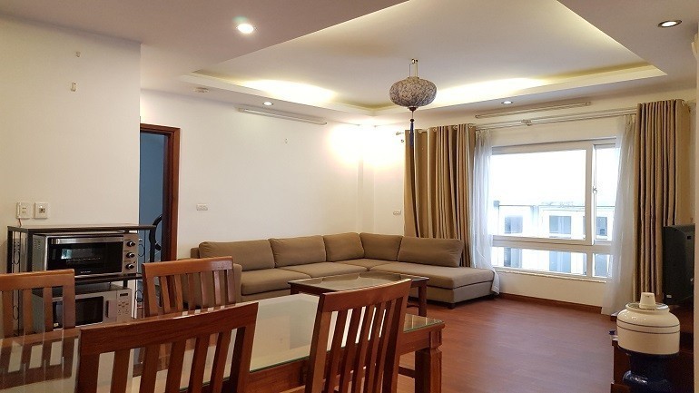 Cho thuê Căn hộ chung cư đường Từ Hoa, Phường Quảng An, Diện tích 80m², Giá 12 Triệu/tháng