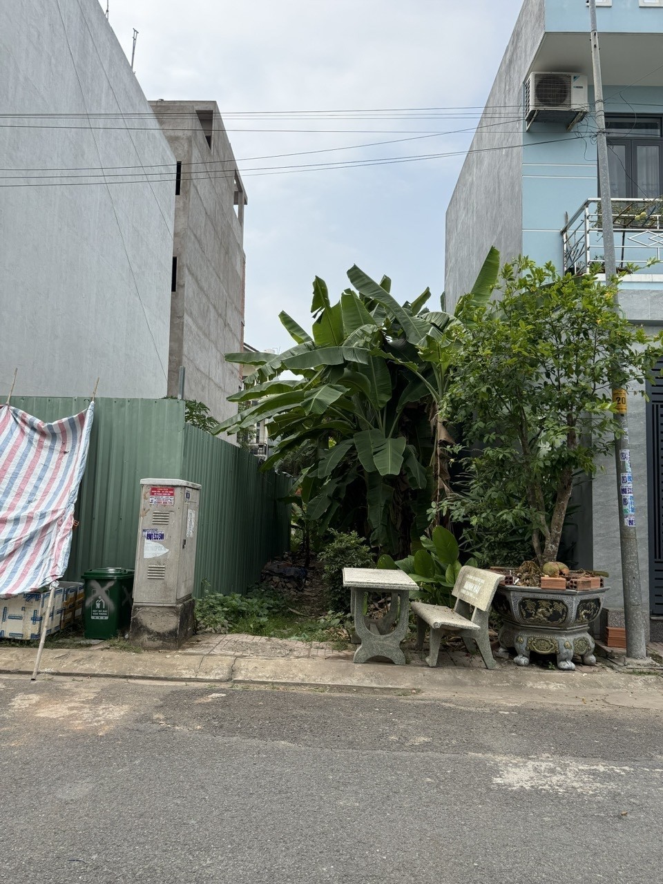 Cần bán Đất đường Trường Lưu, Phường Long Trường, Diện tích 5m², Giá 3.5 Tỷ 2