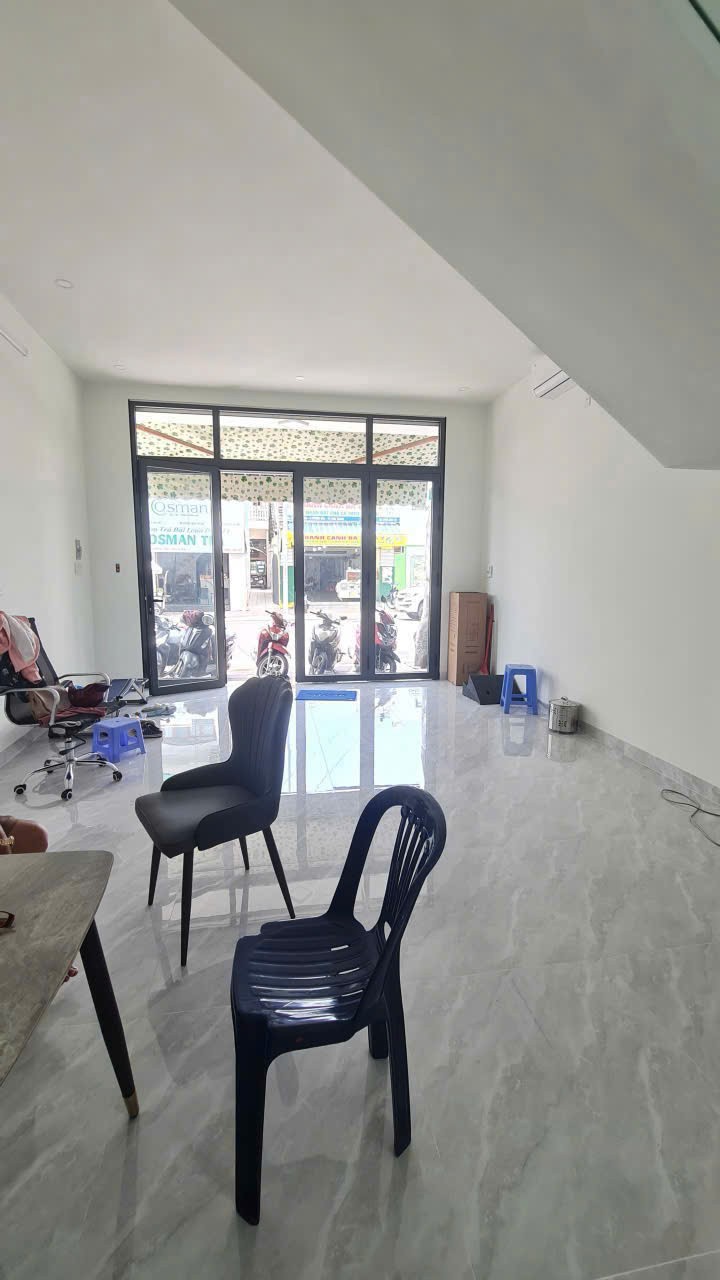 TÒA CĂN HỘ 7 TẦNG PHƯỚC LONG, NAM NHA TRANG, CÁCH BIỂN 1,5KM, GIÁ CHỈ 9 TỶ 2