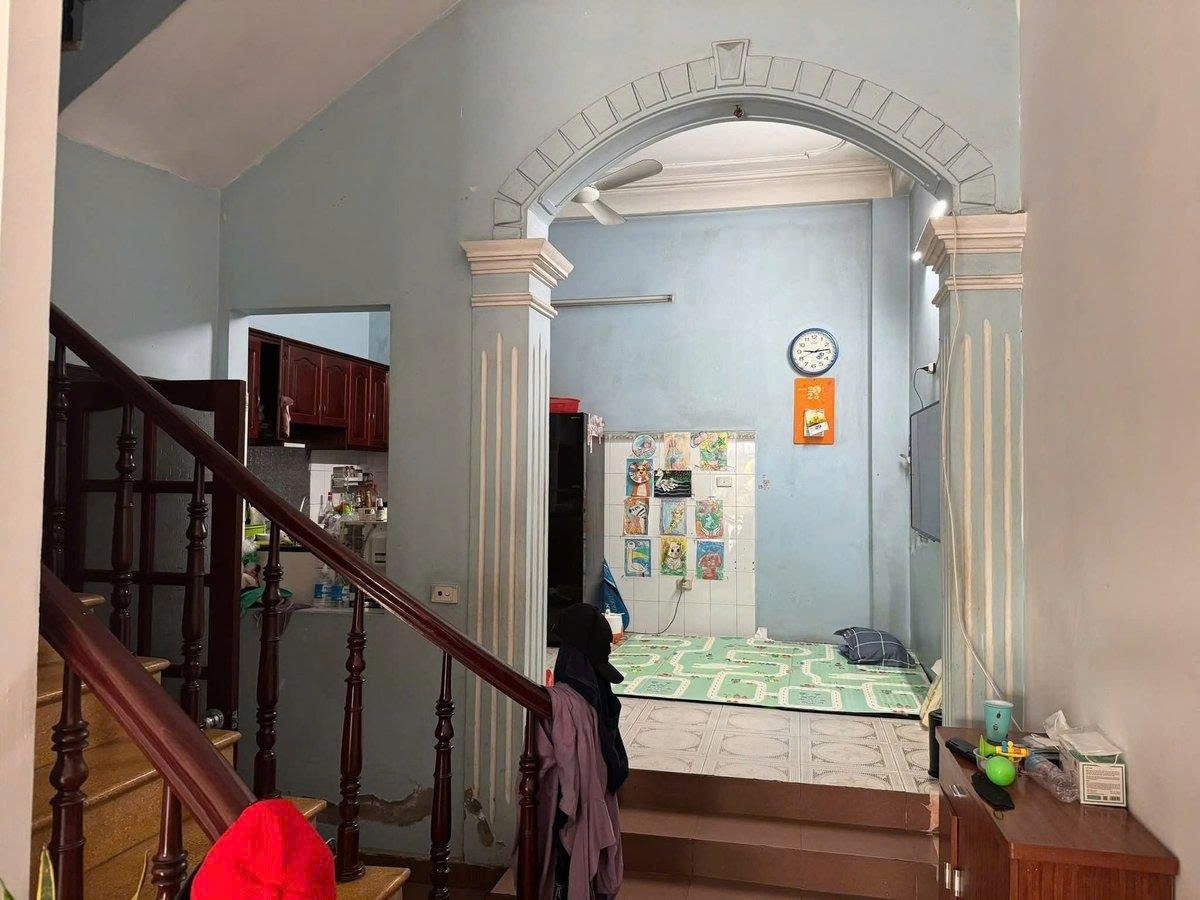 Bán nhà 5 tầng mặt phố Quang Trung, 51m2, mặt tiền 4.7m, kinh doanh tốt, giá 24 tỷ 2