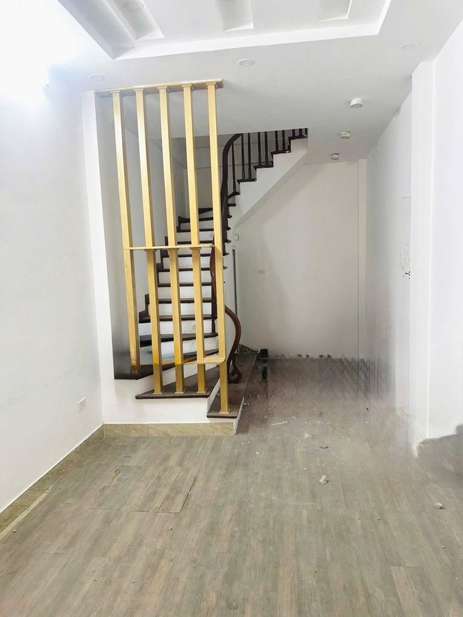 Bán Nhà Trương Định 30m2.  5 tầng. mặt tiền 3.5m. giá 9.8 Tỷ Hai Bà Trưng Hà Nội 3