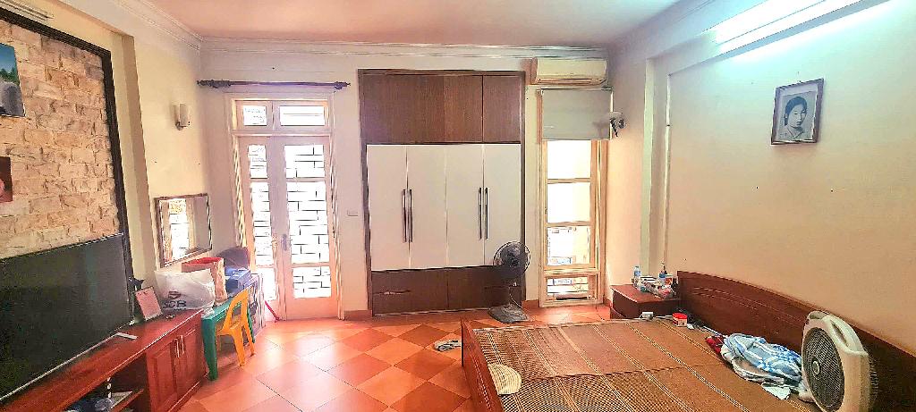 Duy nhất 1 căn ! nhà 87m x 4T Ngọc Lâm ngõ oto giá đầu tư ! 3
