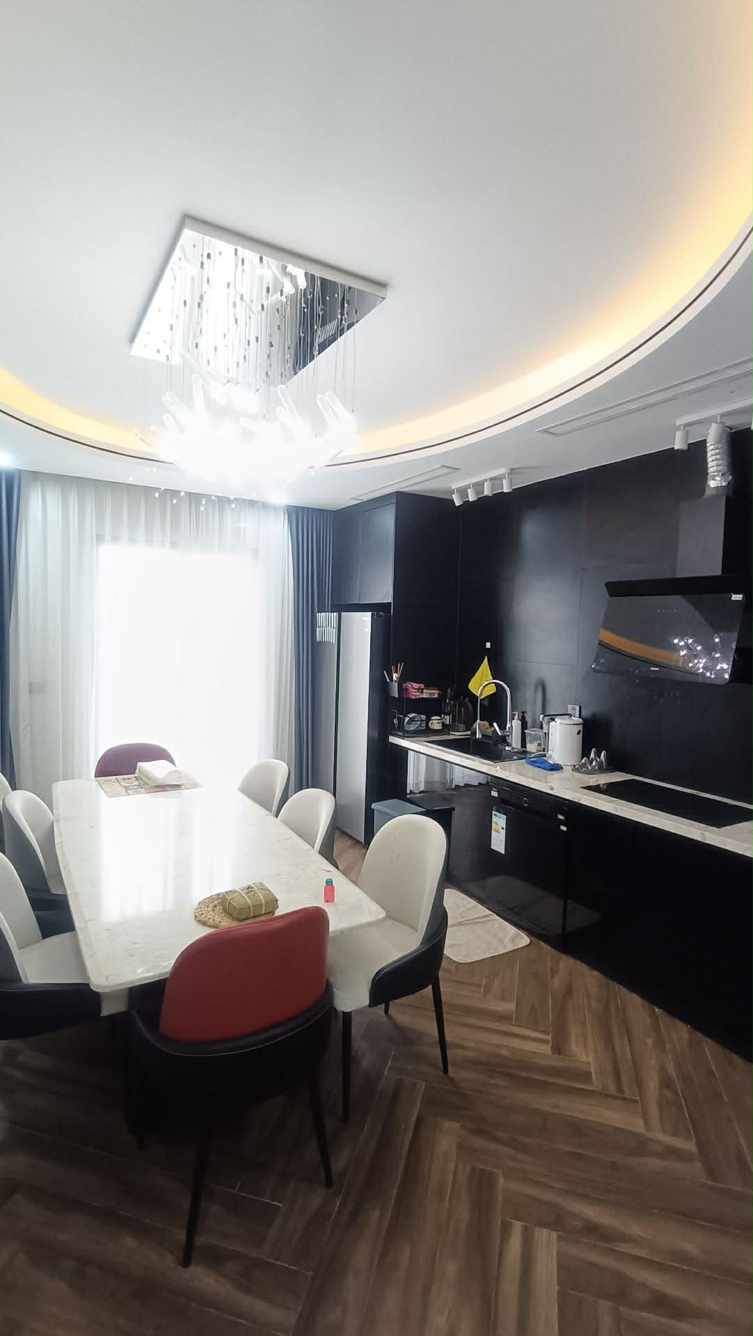 nhà đẹp Cổ Linh, 8 tầng thang máy, ôtô tránh, đối diện Aeon Long Biên 4