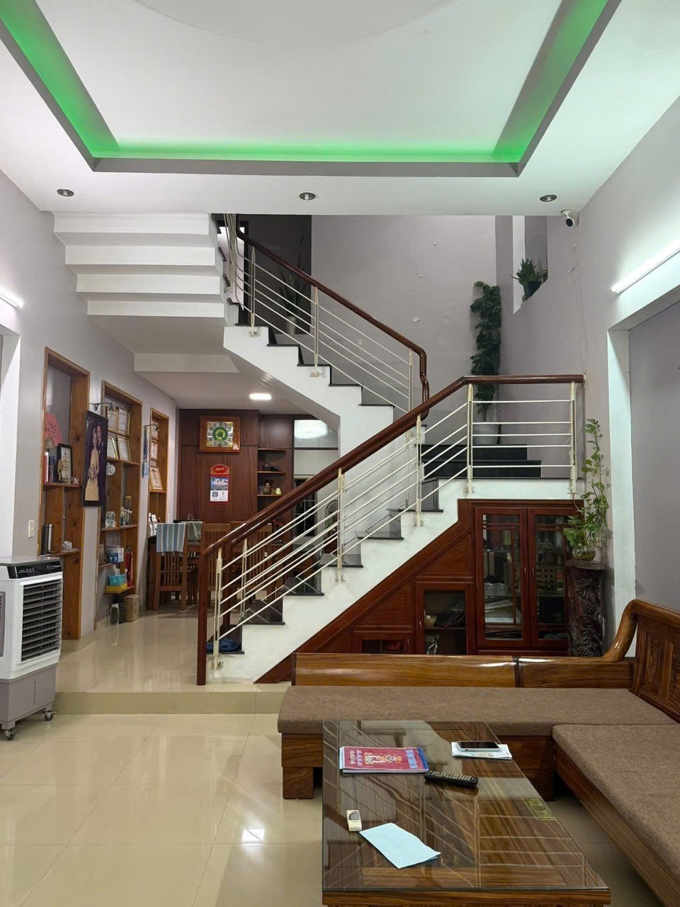 Bán nhà lô góc kiệt ô tô Nguyễn Văn Thoại Sơn Trà Đà Nẵng, DT 136m2, 4 tầng + 11 phòng trọ, giá 26