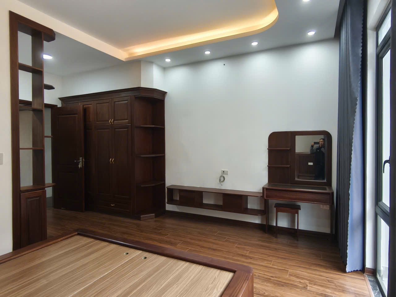 Bán nhà 4 tầng mặt phố KĐT An Phú 2, ph Tân Bình, TP HD, 67.5m2, mt 4.5m, thang máy, gara 4