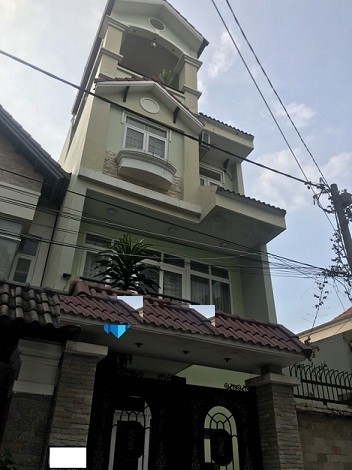 Cho thuê nhà nguyên căn HXH khu bên sông liên kề Gigamall Phạm Văn Đồng 3
