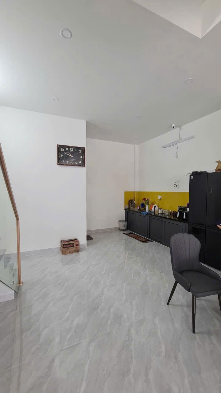 TÒA CĂN HỘ 7 TẦNG PHƯỚC LONG, NAM NHA TRANG, CÁCH BIỂN 1,5KM, GIÁ CHỈ 9 TỶ 5