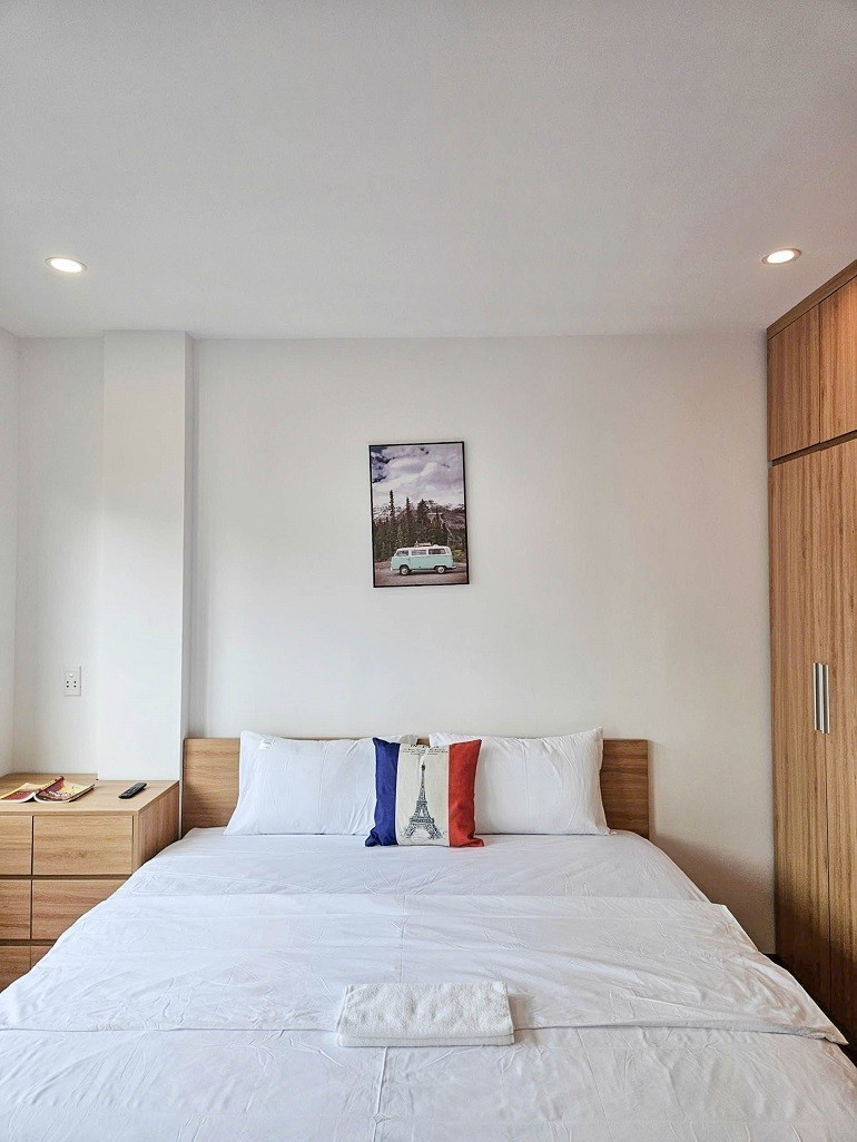 Cho thuê Căn hộ chung cư đường Lạc Long Quân, Phường Nhật Tân, Diện tích 36m², Giá 8.3 Triệu/tháng