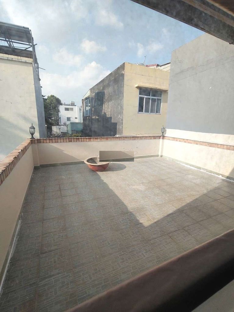 HÀNG SIÊU HIẾM MT KDC SÔNG ĐÀ 5M x18M TRỆT 2LAU 3PN GIÁ 16TR 5