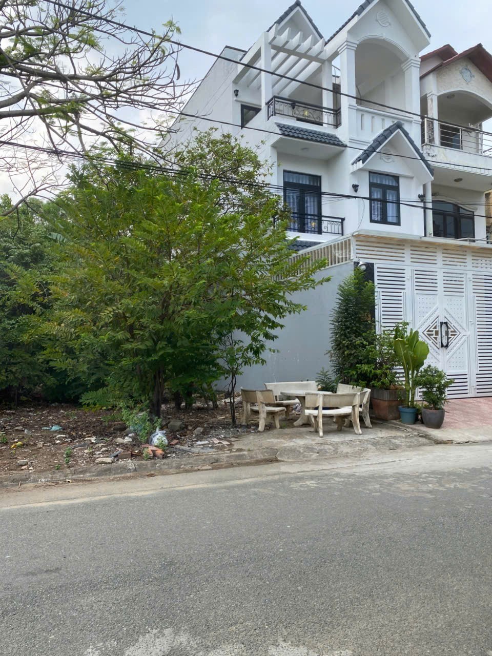 Cần bán Đất đường 835, Phường Phú Hữu, Diện tích 265m², Giá Thương lượng 3