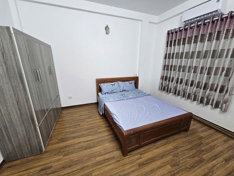 NHÀ ĐẸP NGỌC THỤY – LONG BIÊN – 5 TẦNG DÂN XÂY – 30M² – 7.38 TỶ – Ở NGAY 4