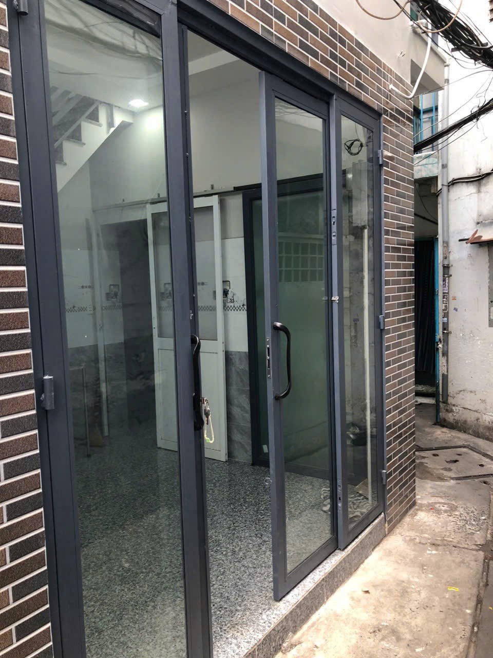Bán nhà 72/19 Huỳnh văn bánh p 15 Phú nhuận Giá : 2,9 tỉ có thương lượng 2