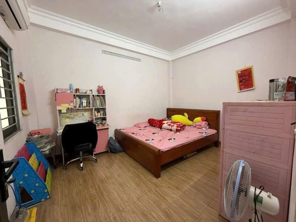 Bán Nhà Thạch Bàn - Long Biên, 47m x 5 Tầng Dân Xây, Đường Ô tô tránh, Kinh Doanh. 5