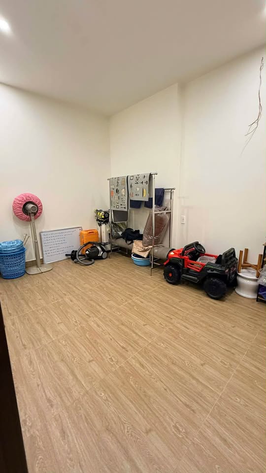 Chính chủ chuyển nhượng căn nhà 4 tầng 50m2 tại mặt đường Long Tiên, Bạch Đằng, Hạ Long 9