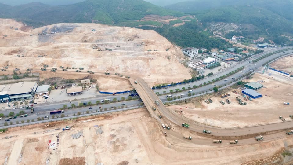 SUẤT TIÊN PHONG VINHOMES HẠ LONG XANH – GIÁ GĐ 1 tại Đại đô thị hơn 4100ha Ven Vịnh Hạ Long. 8