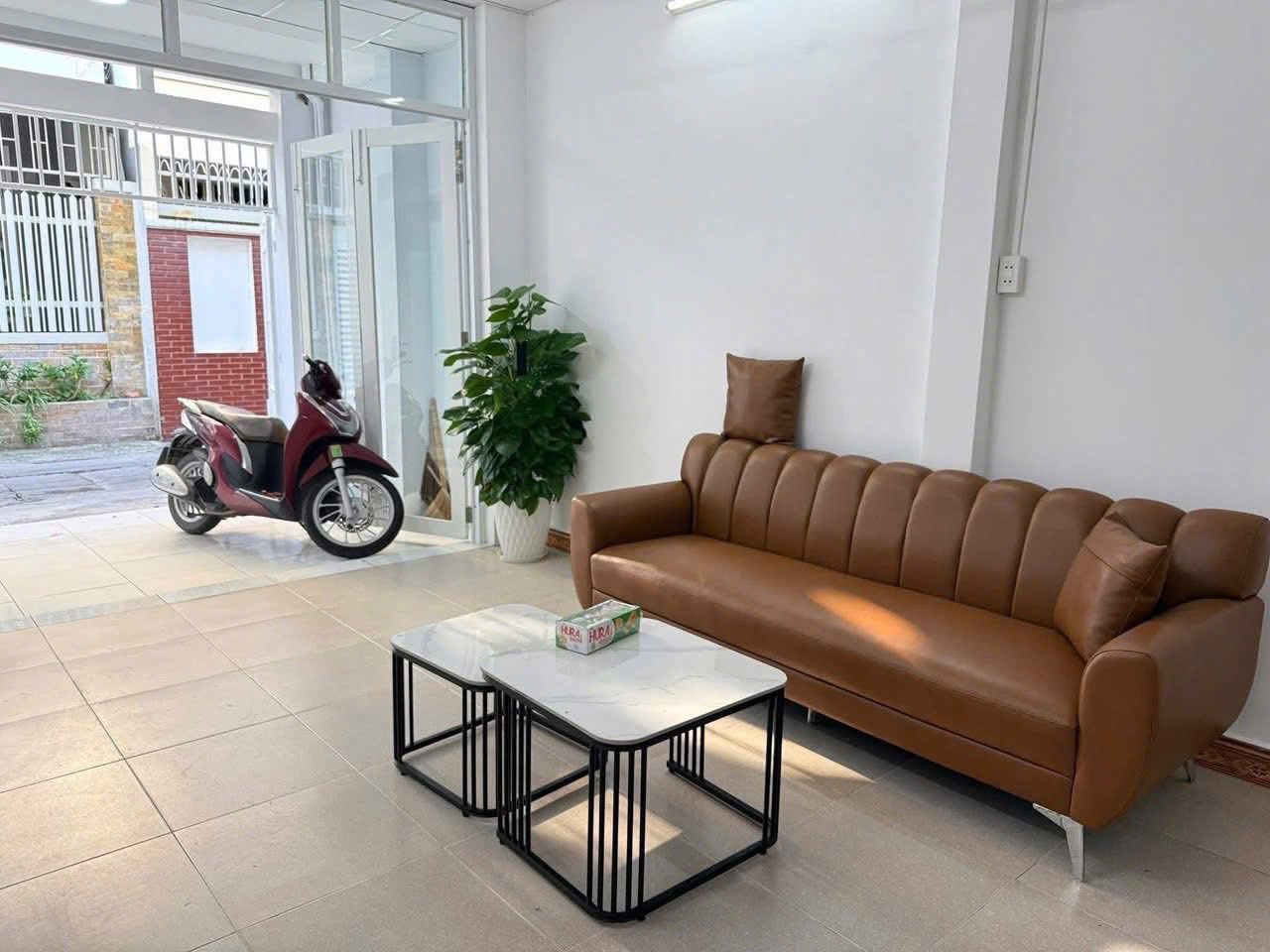 BÁN NHÀ TRUNG TÂM NHA TRANG – ĐƯỜNG Ô TÔ Giá chỉ 5,5 TỶ – hiếm tầm tiền 2