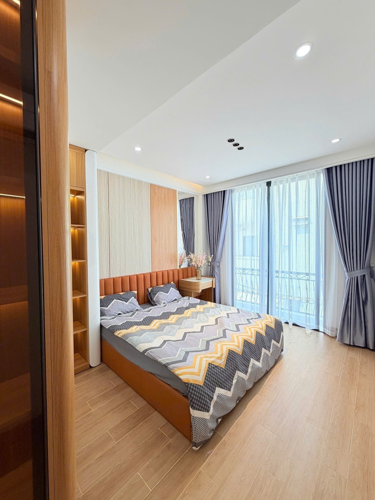 Nhà 3 tầng Nguyễn Đình Tựu, 70m2, kiệt ô tô, full nội thất, giá 5.5 tỷ 3