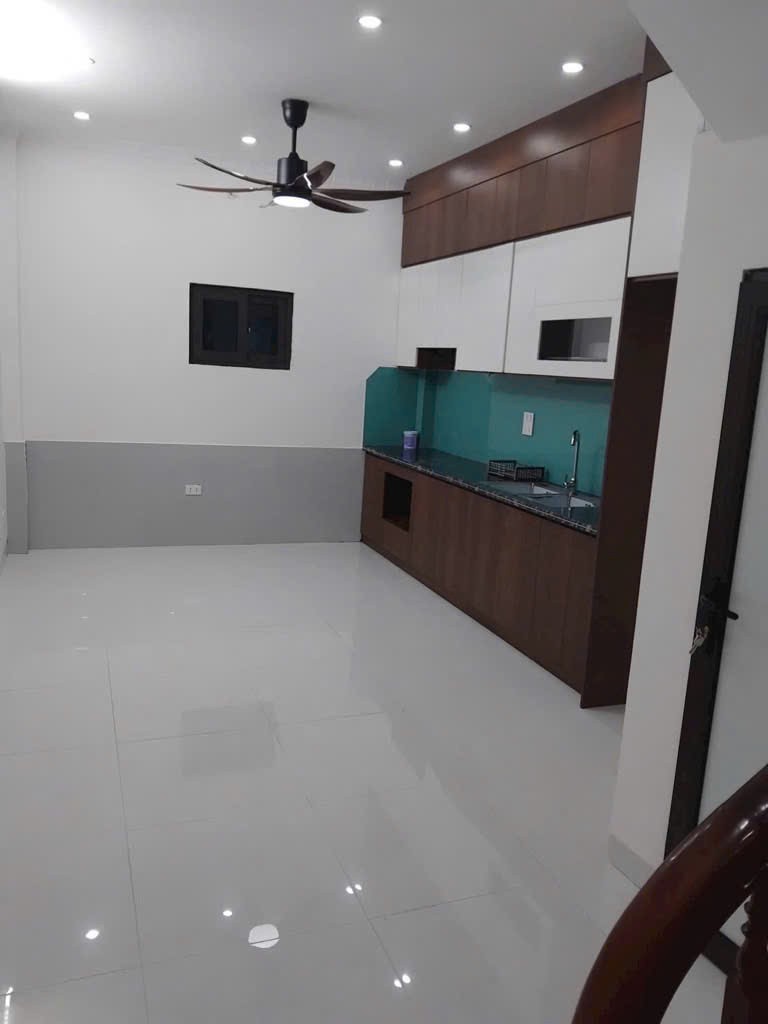 40m2 NHÀ ĐẸP 4 TẦNG KIM HOÀNG, VÂN CANH - 3 NHÀ RA TRỤC CHÍNH KINH DOANH, Ô TÔ TRÁNH 5