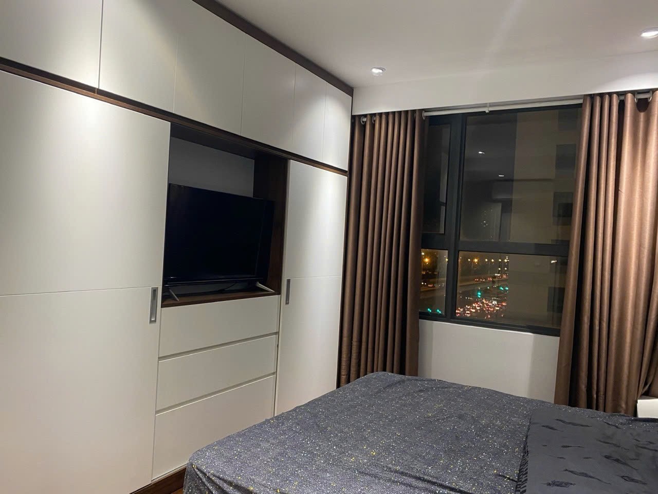Bán căn 3PN tại Vinhomes D'capitale – GIÁ CHỈ 11.5 TỶ BAO PHÍ 4