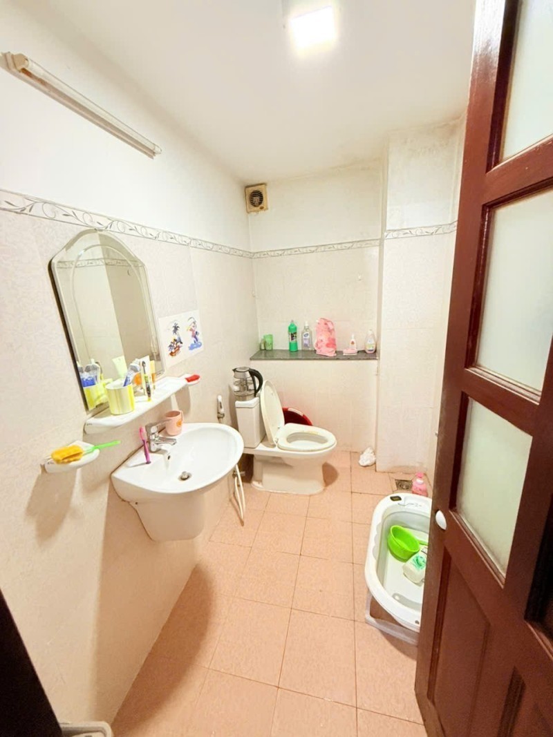Bán nhà đường số 10, Phường Tăng Nhơn Phú, Q9, Thủ Đức, TP HCM. DT  91m2, 3 tầng, 4PN, sổ hồng, 5