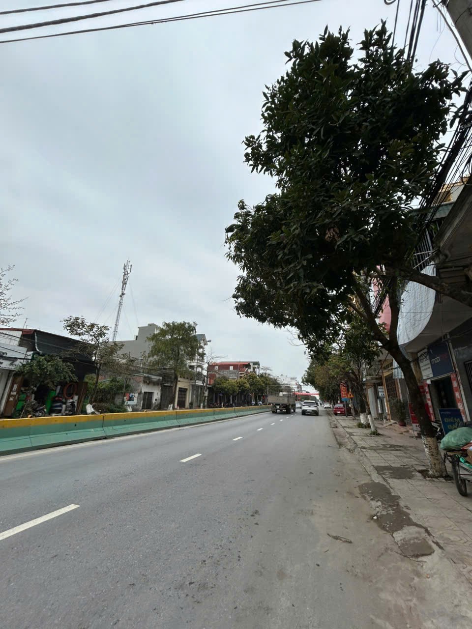 chủ ngột thở cần bán nhanh lô đất mặt đường Long Hưng gần chợ đầu mối và trường học, trạm y tế 3