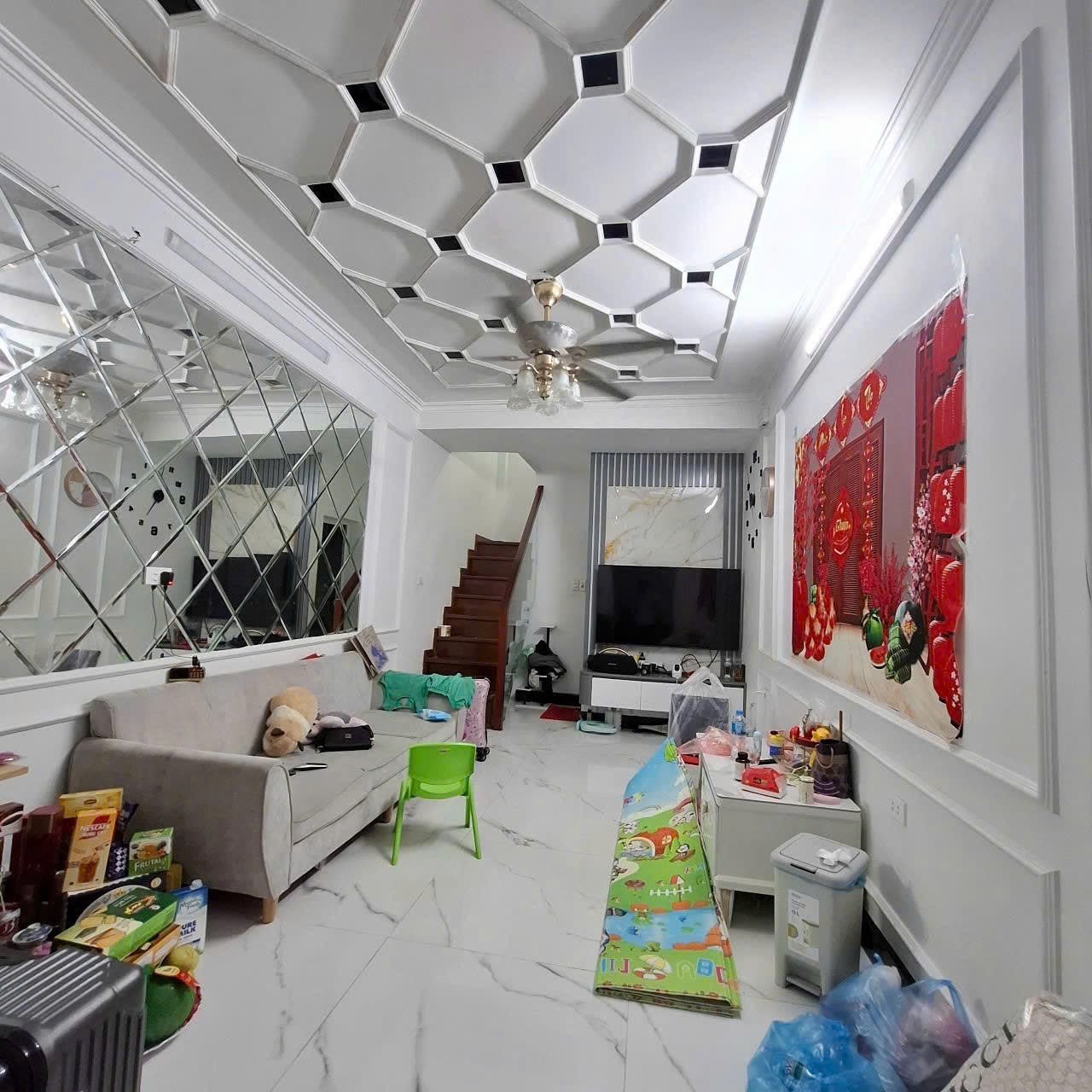 Bán Nhà  Thọ Lão 44m2. 4 tầng. mặt tiền 7.1m. giá 11.6 Tỷ Hai Bà Trưng Hà Nội 2