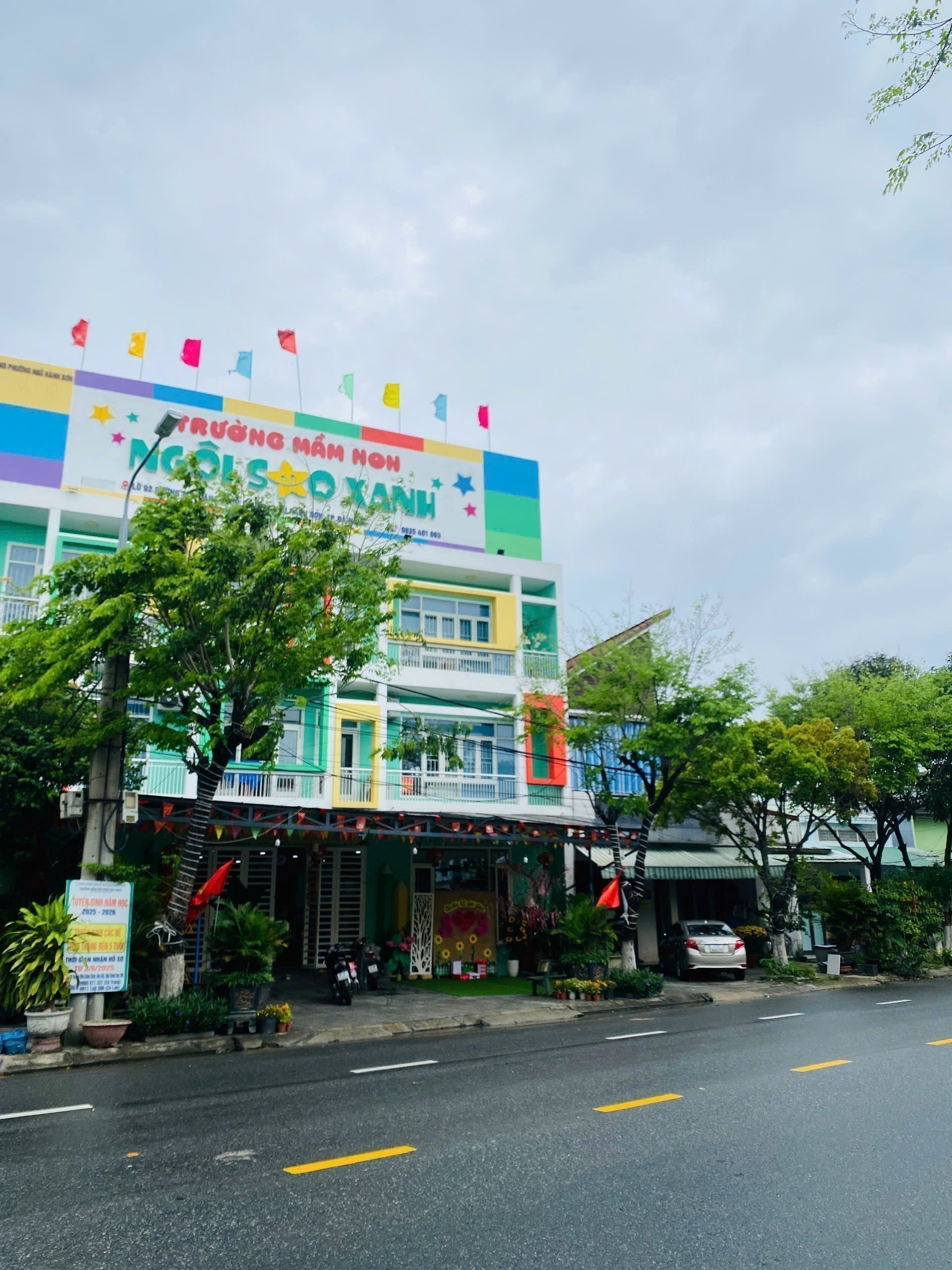 240m2/2,8 tỷ, kiệt ô tô, cách Chợ Đầu Mối mới,Bến xe Đức Long phường  Hòa Xuân,Đà nẵng 3,5km. 2