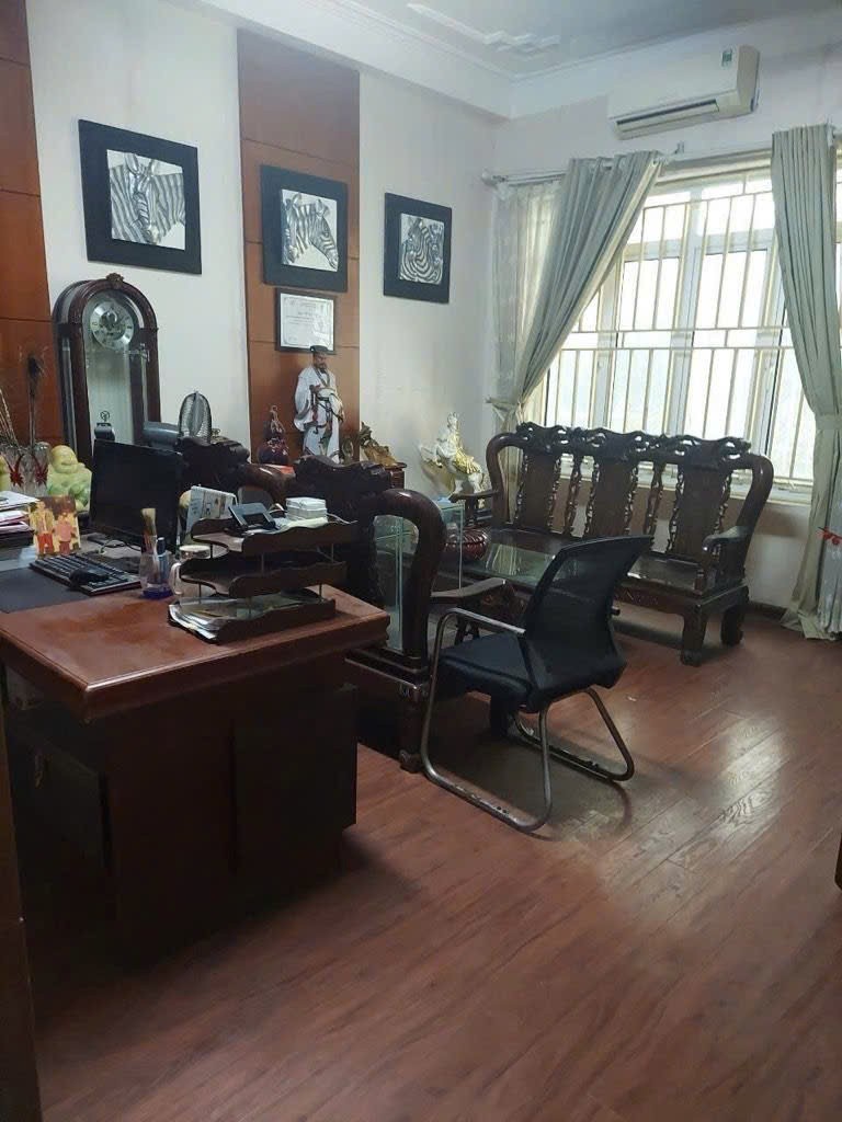 Cần bán Nhà mặt tiền đường Đền Lừ, Phường Hoàng Văn Thụ, Diện tích 70m², Giá 24 Tỷ 5