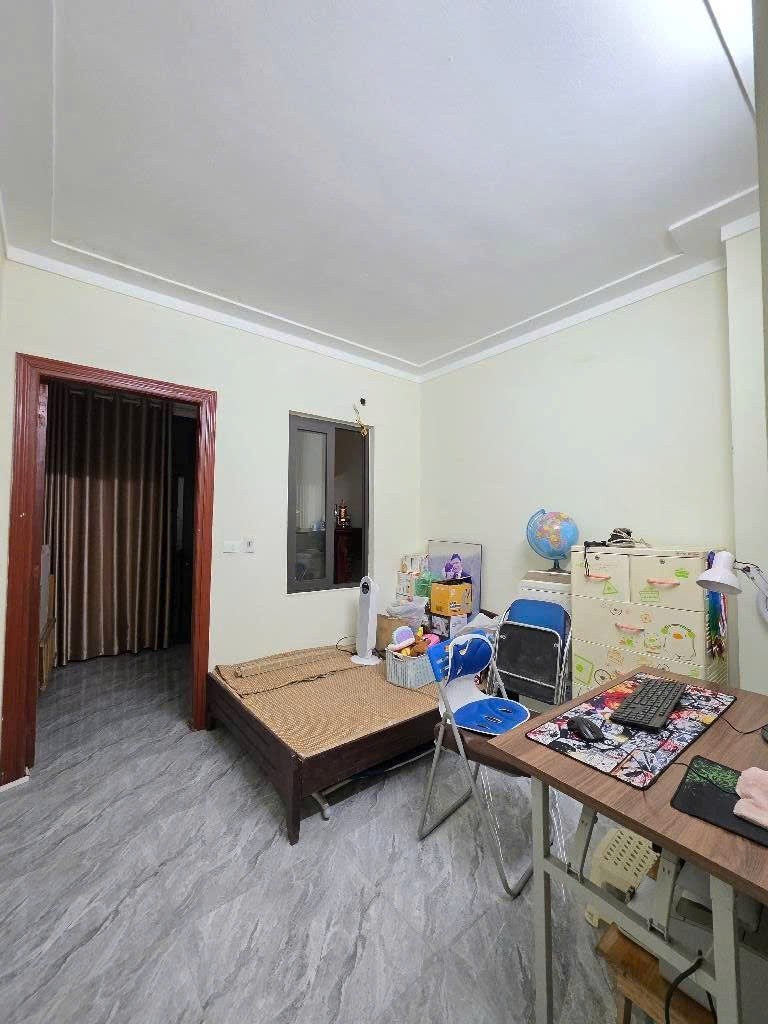 Cần bán Nhà mặt tiền đường Tân Mai, Phường Tân Mai, Diện tích 34m², Giá 4.65 Tỷ 4