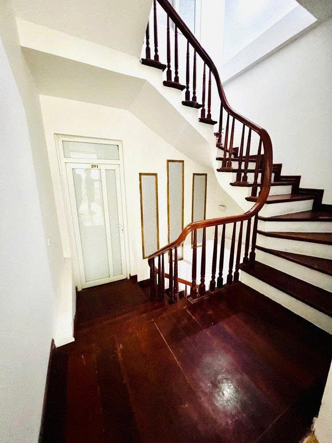 Bán Nhà Tân Mai 44m2.  5 tầng. mặt tiền 3.5m. giá 12.8 tỷ Hoàng Mai Hà Nội 3