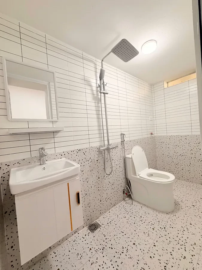 TẬP THỂ TÔN ĐỨC THẮNG 60m2  GIÁ 3,55 TỶ ĐỐNG ĐA FULL NỘI THẤT GẦN HỒ ĐIỀU HÒA 4