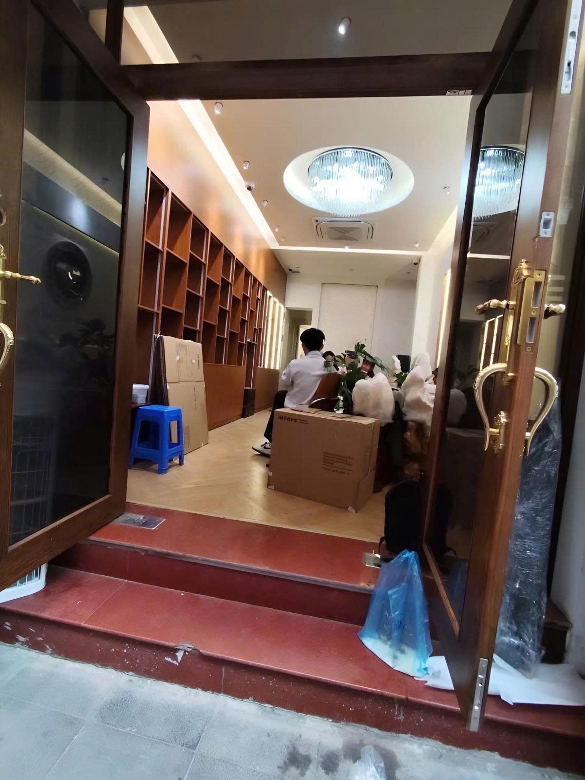 Cho thuê nhà mặt phố Trần Quốc Toản Hoàn Kiếm 45m x 5T giá 45 triệu KD HOMESTAY