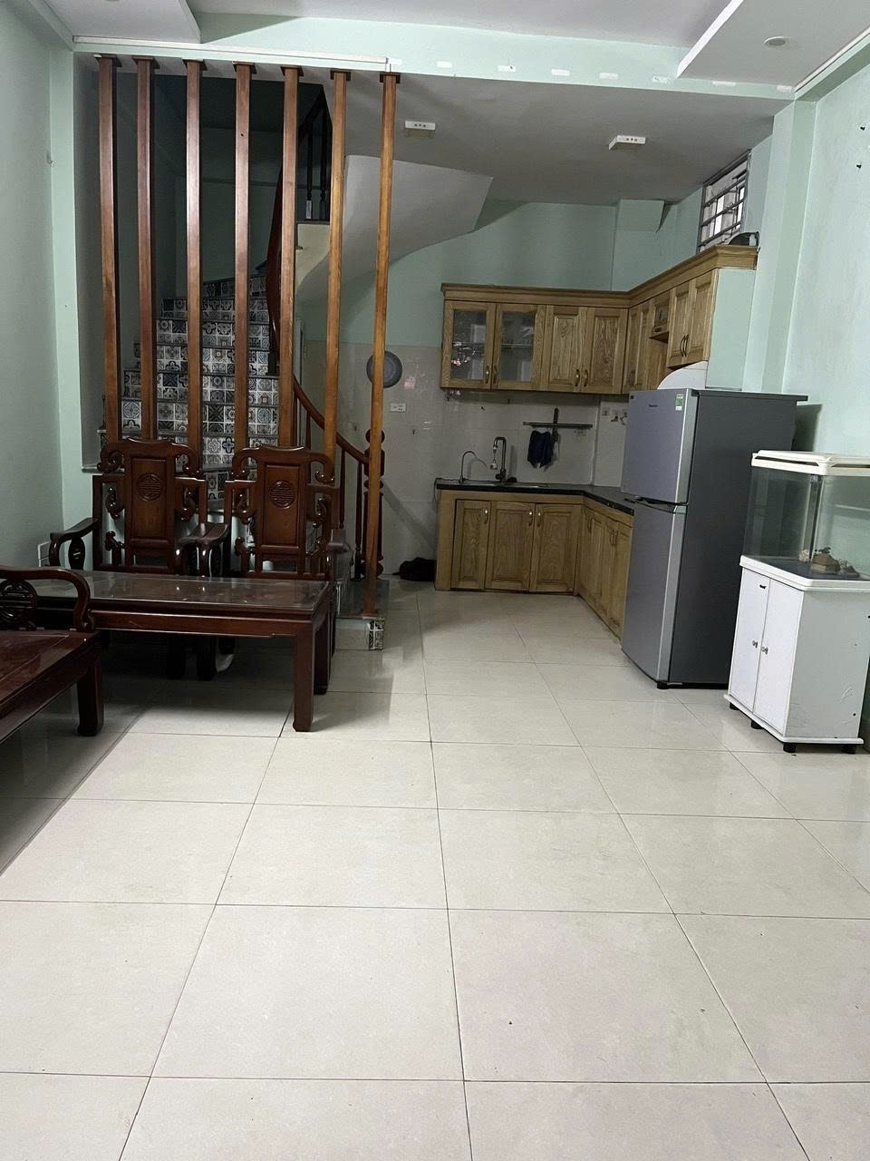 Cho thuê nhà riêng Lê Quang Đạo Phú Đô, Từ Liêm 32M X 5T giá 10tr Ở NHÓM