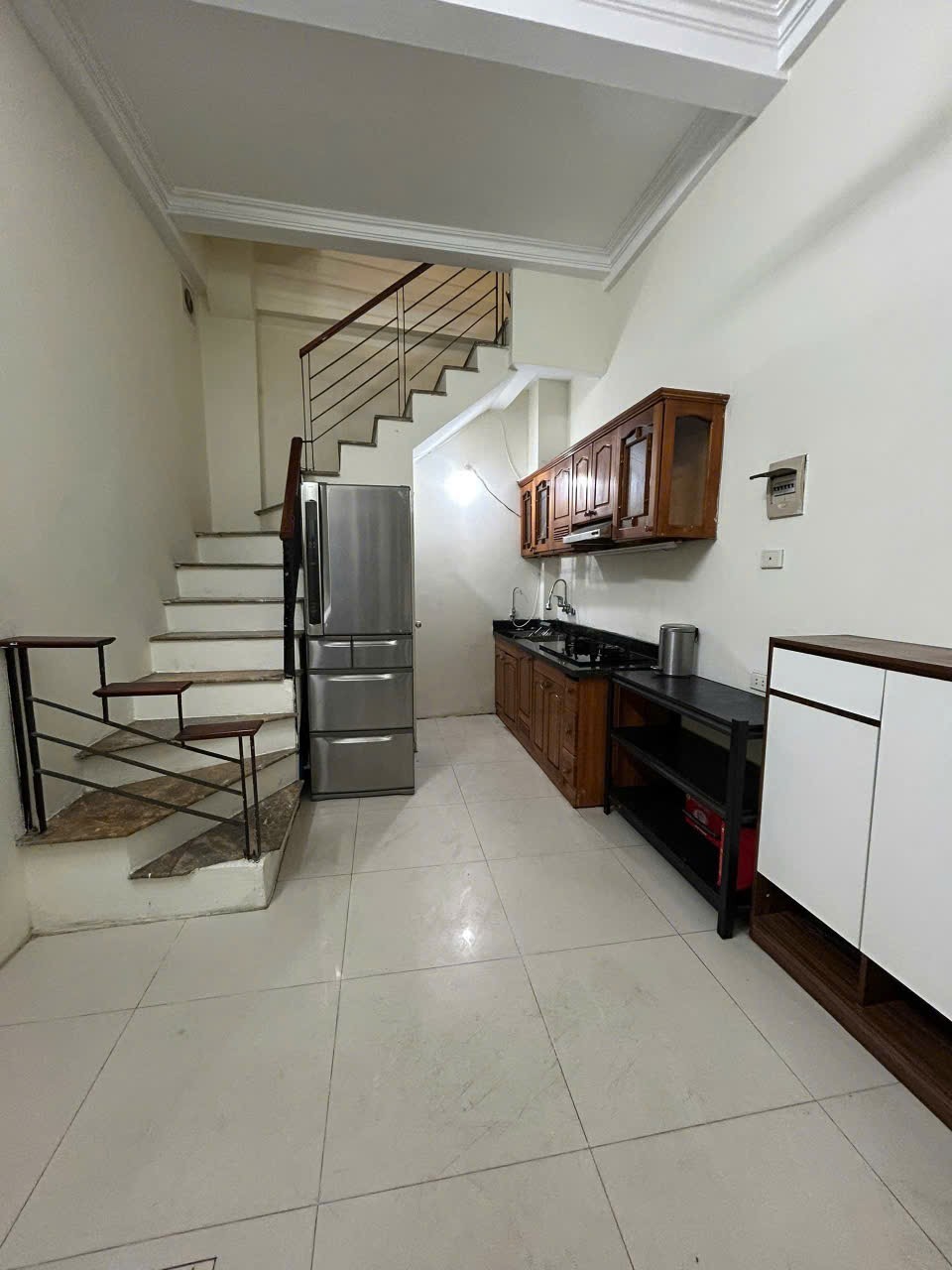 Cho thuê nhà đẹp Nguyễn Phúc Lai, Đống Đa 25m x 5T giá 10 triệu Ở NHÓM