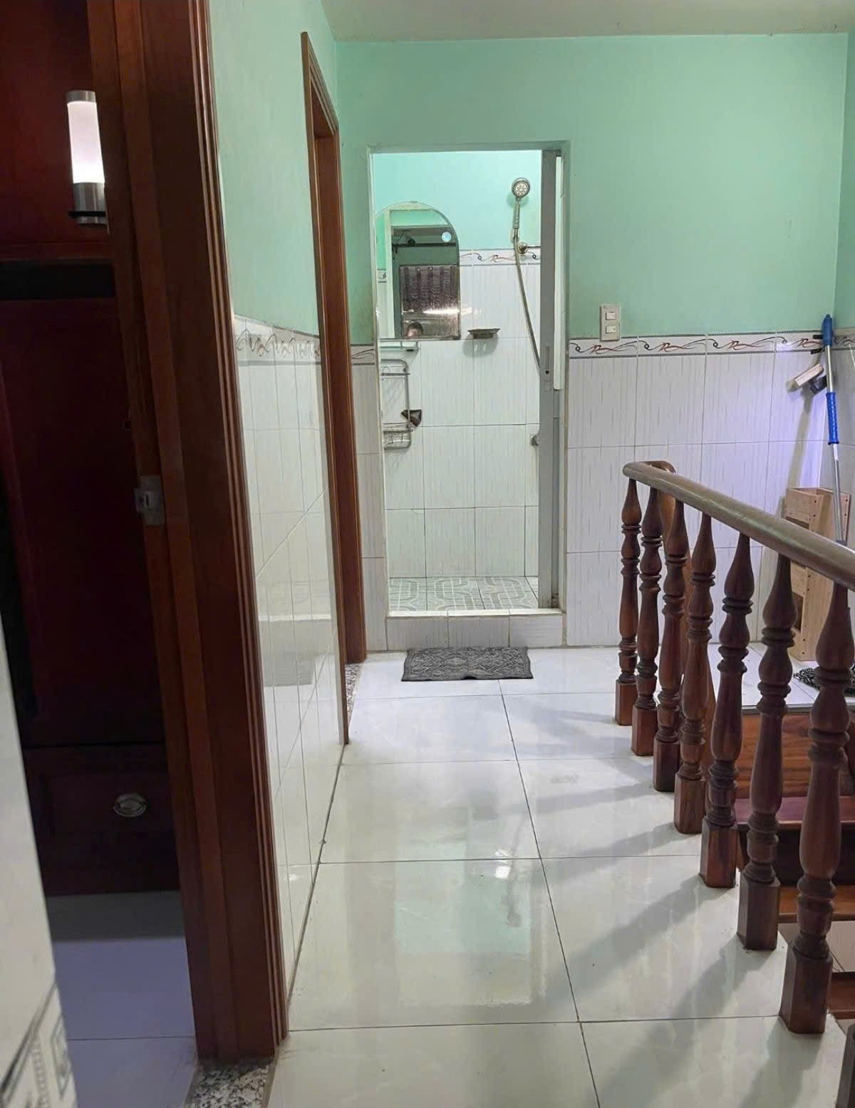 NHÀ ĐẸP 3 TẦNG– SỔ HỒNG RIÊNG – KO QUY HOẠCH- TRUNG TÂM DĨ AN – 1,85 TỶ 3