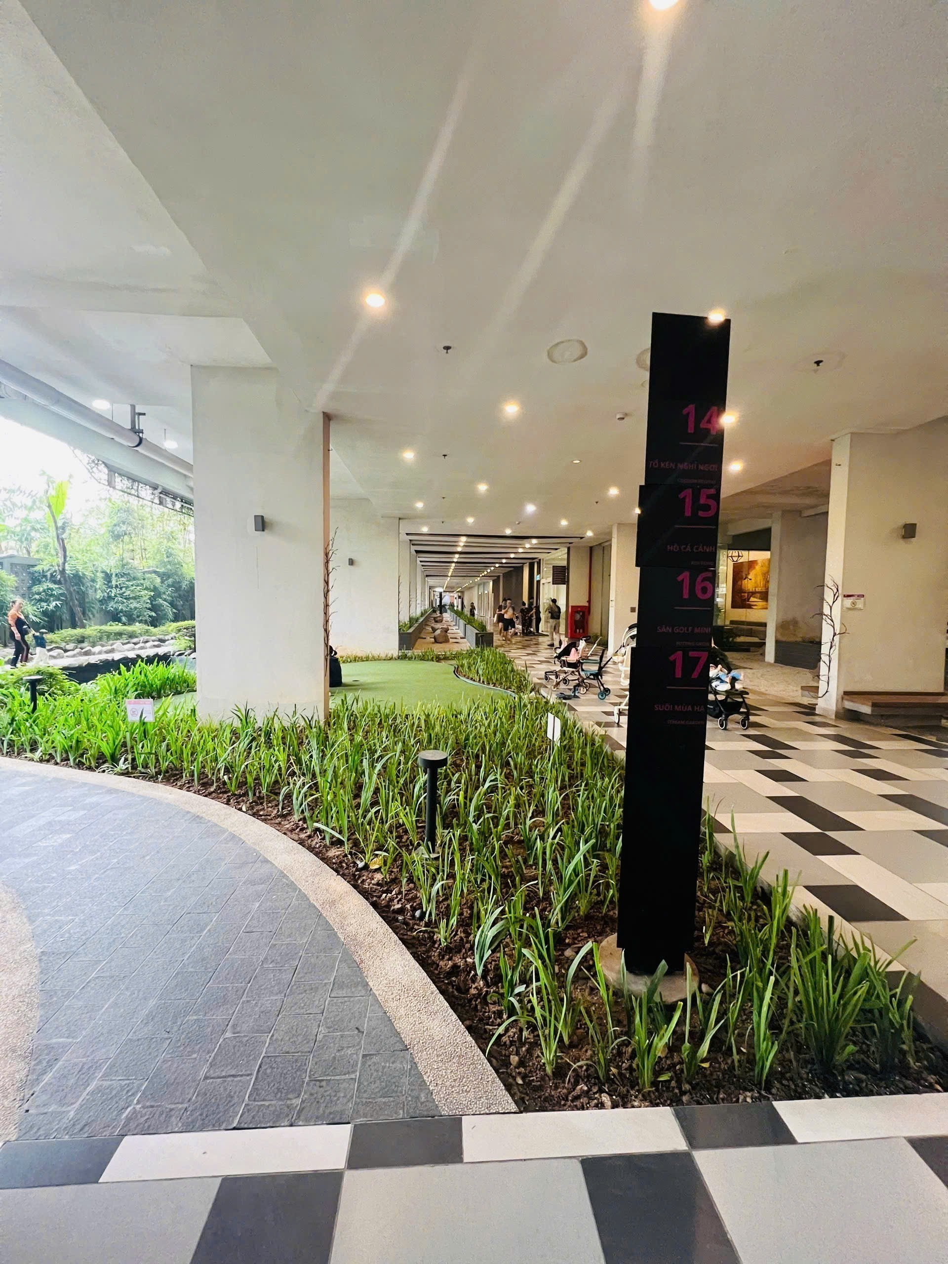 Bán căn hộ SEASONS AVENUE - 3PN+2VS - 100m2, giá tốt 4