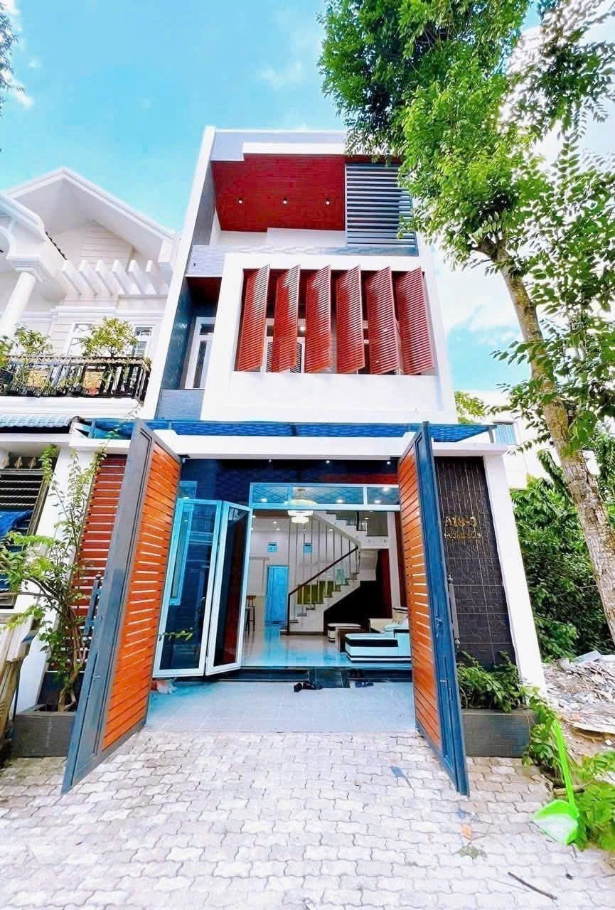 Cho thuê Nhà mặt tiền đường 3/2, Phường Xuân Khánh, Diện tích 246m², Giá 30 Triệu/tháng