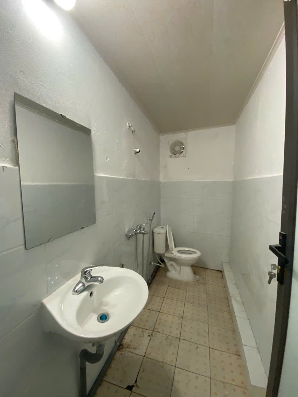KHO LONG BIÊN – CHÍNH CHỦ CHO THUÊ – XE TẢI VÀO TẬN NƠI 3