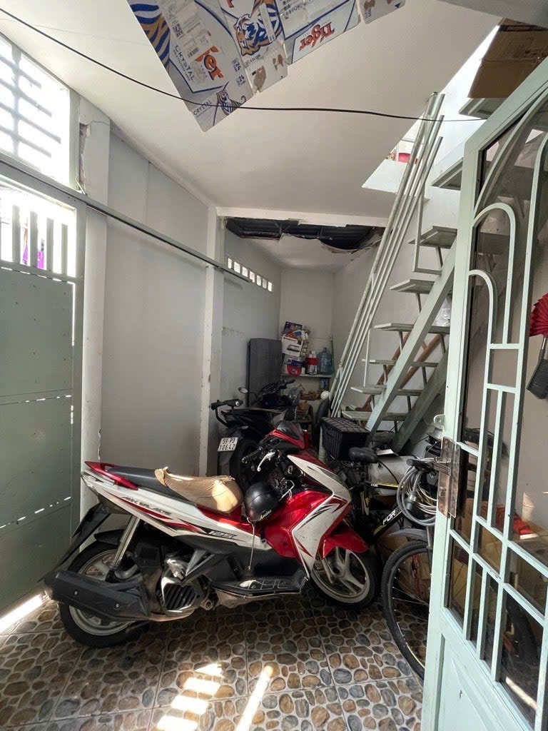 NHÀ NGON NHỈNH 5 ĐỒNG - DT 70M2- Đ.XÓM CHIẾU- LƯU THÔNG TÔN ĐẢN- HOÀNG DIỆU- NGUYỄN TẤT THÀNH 5