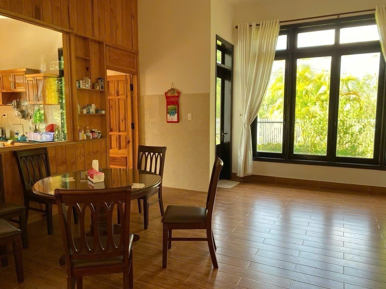 Cho thuê Villa sân vườn sân đậu ô tô đường Nguyễn An Ninh TP. Đà Lạt 3