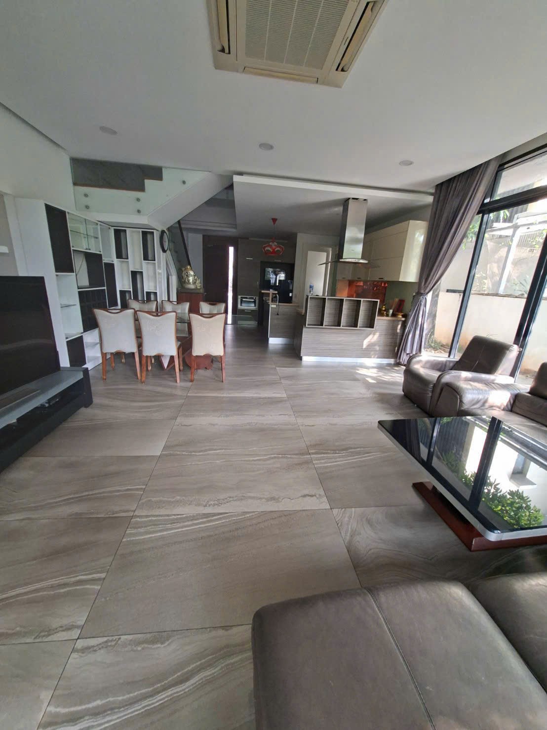 Cho thuê Biệt thự Phường Phước Long B, Quận 9, Diện tích 194m², Giá 26 Triệu/tháng 2