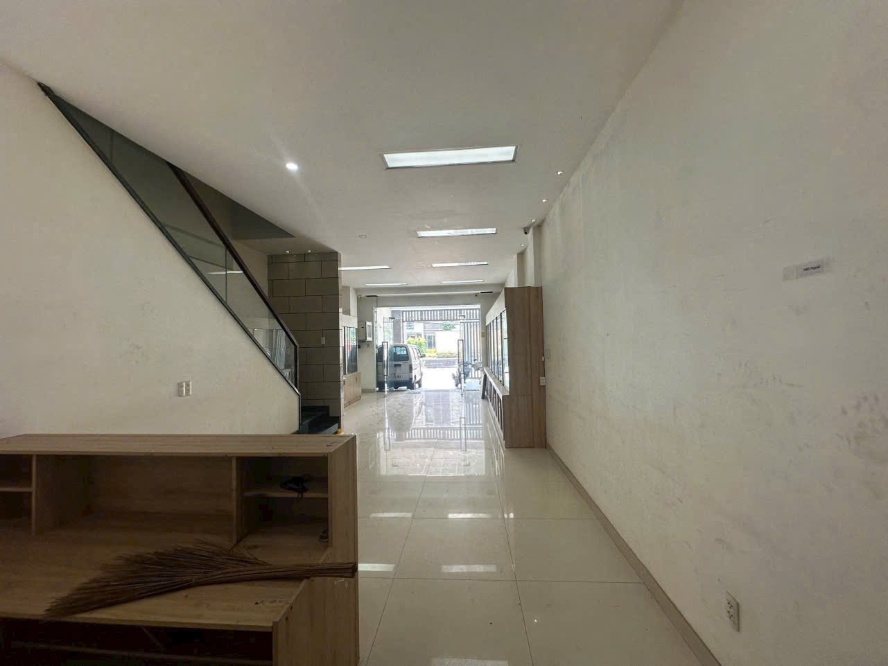 Cho thuê Nhà mặt tiền Quận 2, Hồ Chí Minh, Diện tích 125m², Giá Thương lượng