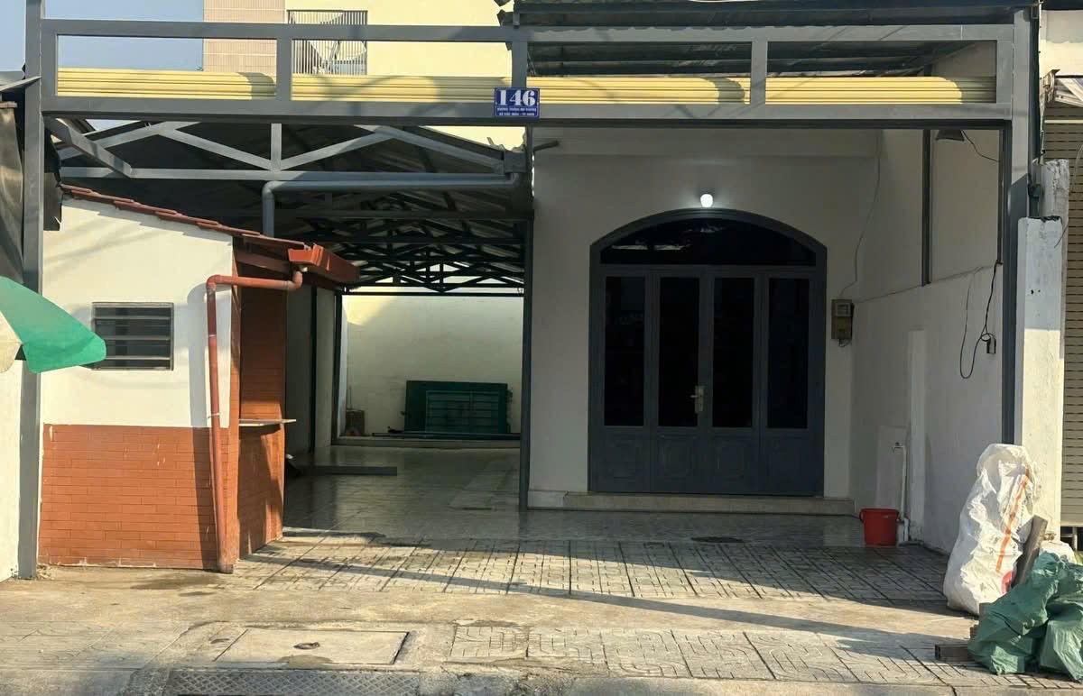 XƯỞNG 2 MẶT TIỀN HUỲNH THỊ MÀI, TÂN HIỆP, HÓC MÔN SÁT VÀNH ĐAI 3 – 400m² THỔ 2