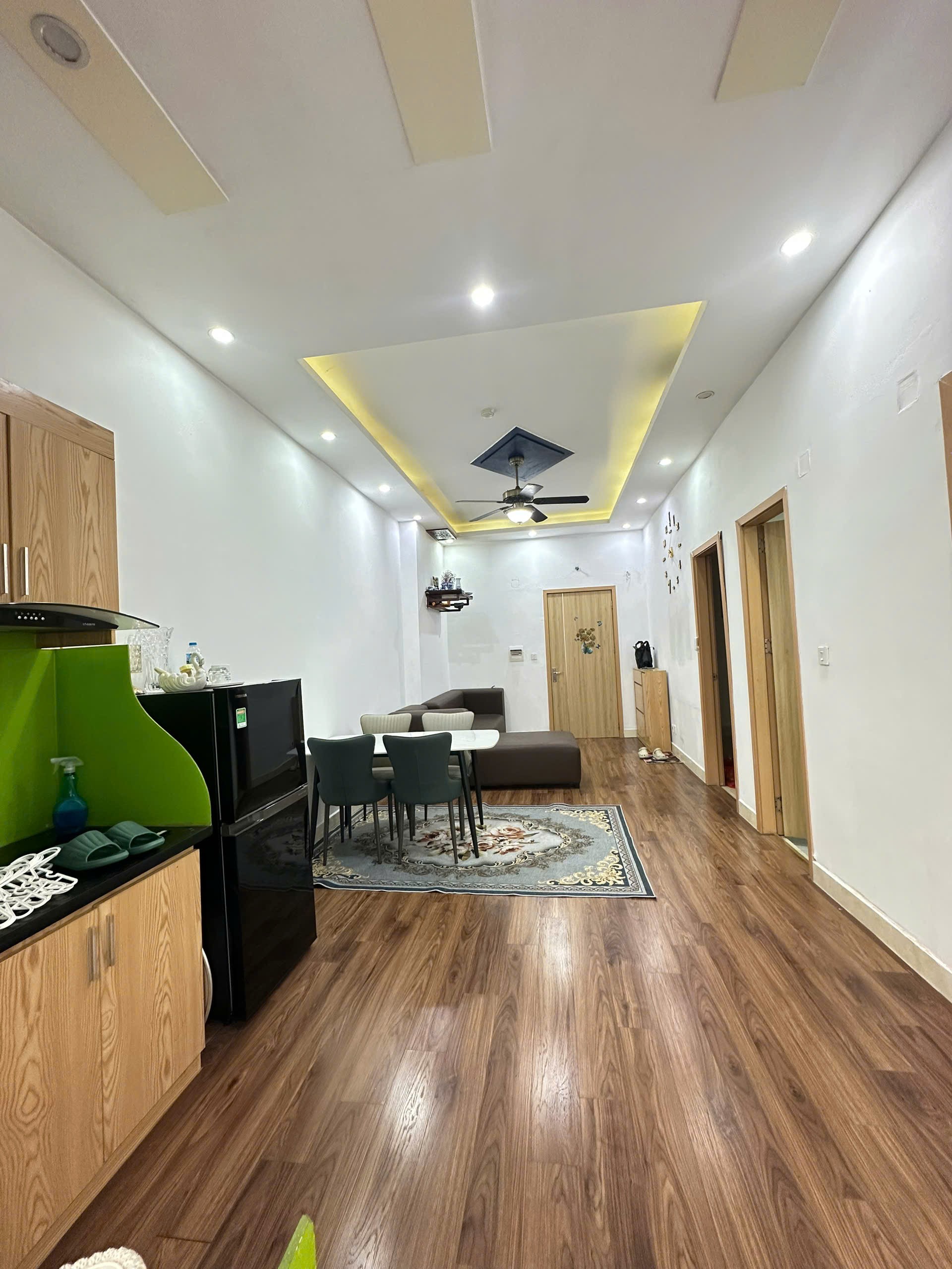 Chính chủ cần bán căn hộ chung cư 65m2, 2Pn giá chỉ 3,0xx tỷ 3